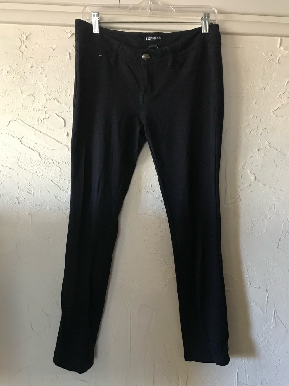 Vintage 2012 “Express” Black Skinny Pants, size small